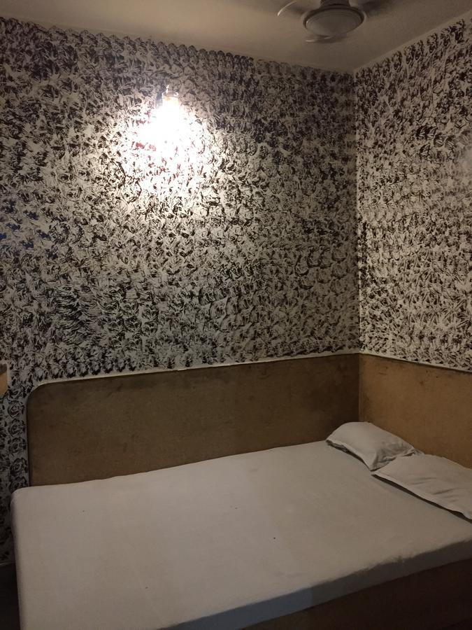 Karam Durga Guest House New Delhi Ngoại thất bức ảnh